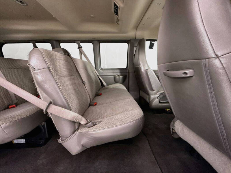 2023 Chevrolet Express LS 2500