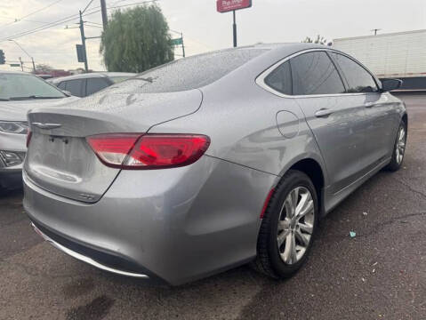 2016 Chrysler 200 Limited