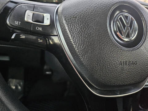 2017 Volkswagen Passat 1.8T S