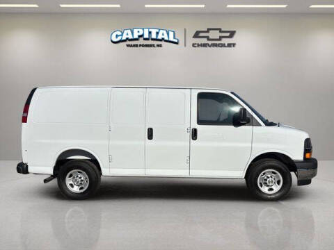2025 Chevrolet Express 2500