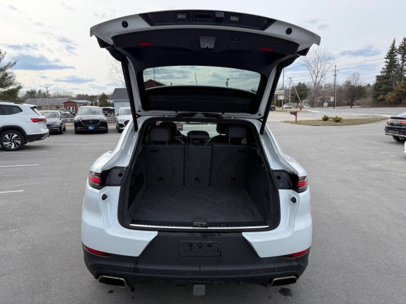 2020 Porsche Cayenne Coupe