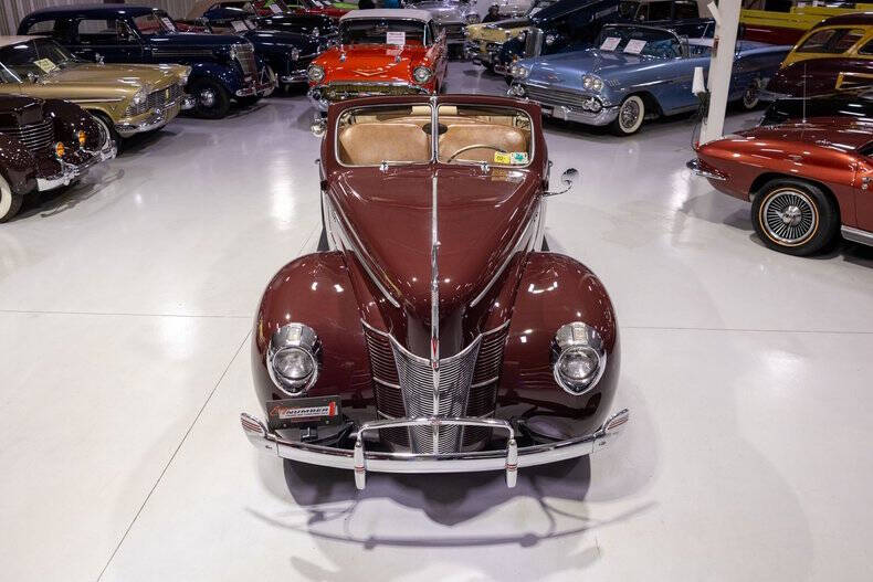 1940 Ford Deluxe