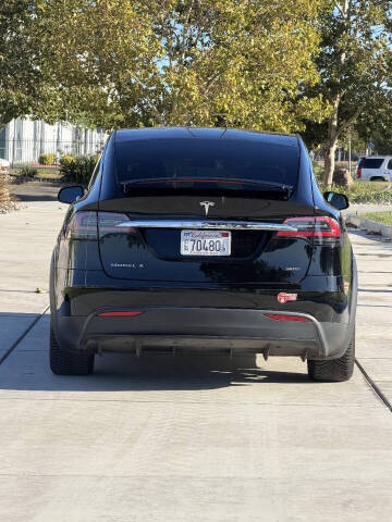 2017 Tesla Model X 90D