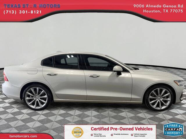 2020 Volvo S60 T5 Momentum