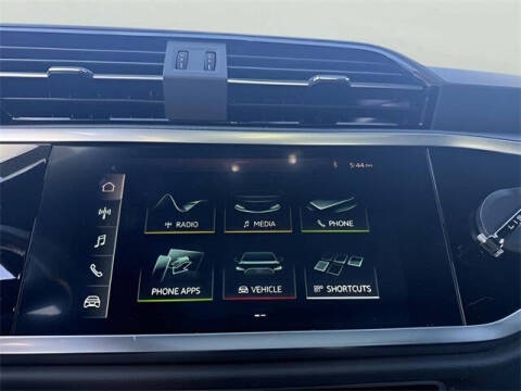 2020 Audi Q3 quattro Premium 45 TFSI