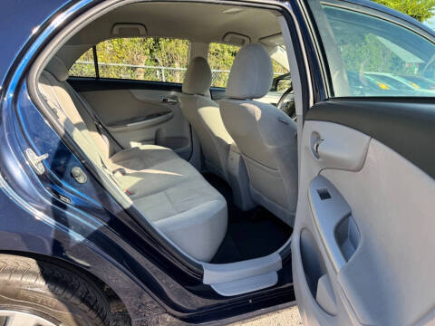 2012 Toyota Corolla LE