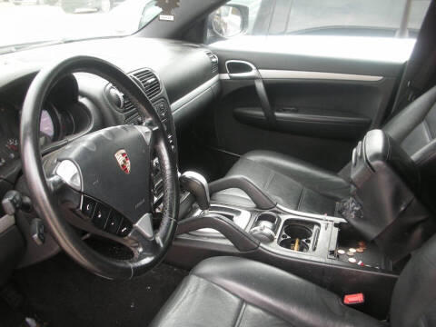 2010 Porsche Cayenne Tiptronic
