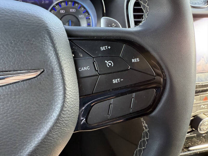 2023 Chrysler 300 S V6