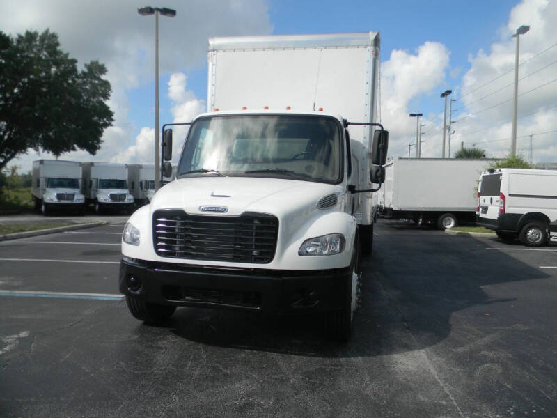 2022 Freightliner M2 106