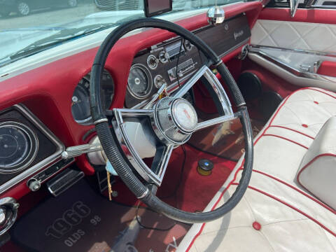 1966 Oldsmobile Ninety-Eight