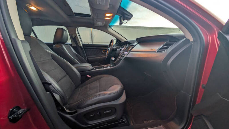 2010 Ford Taurus SHO