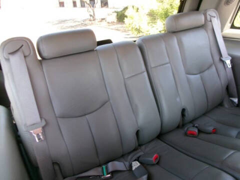 2005 Cadillac Escalade