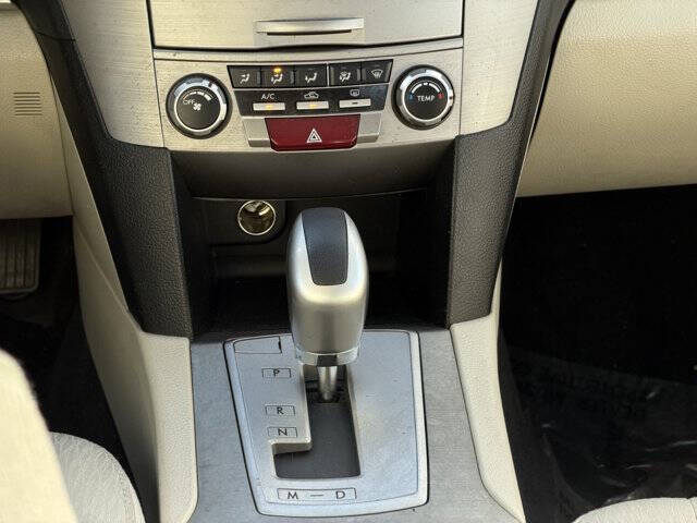 2011 Subaru Legacy 2.5i Premium