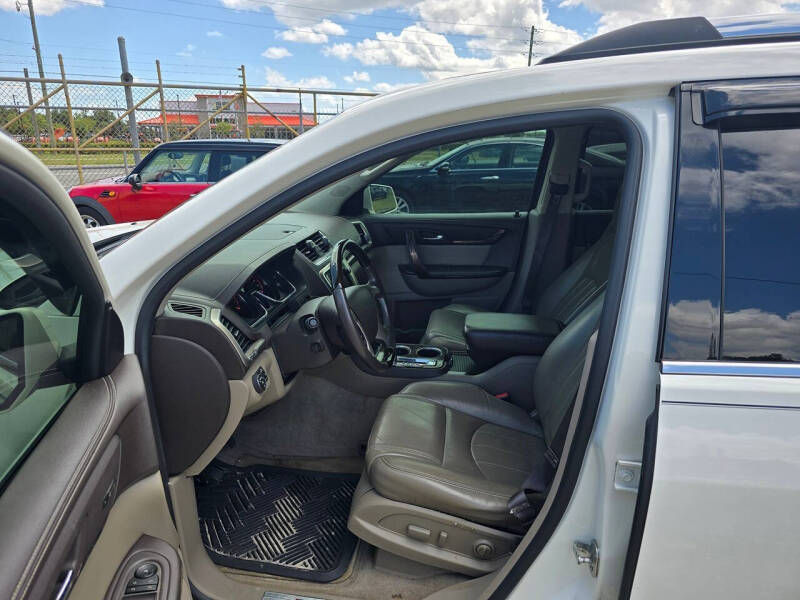 2014 GMC Acadia Denali