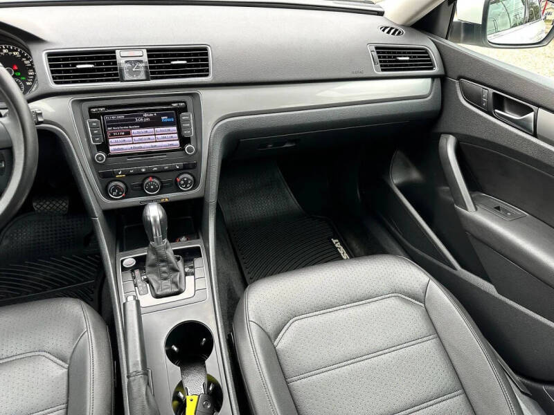 2015 Volkswagen Passat