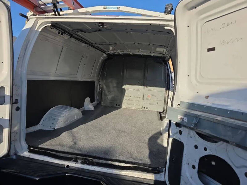 2011 Ford E-Series E-350 SD