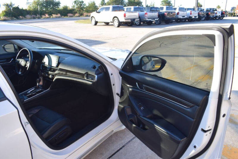 2018 Honda Accord EX-L w/Navi