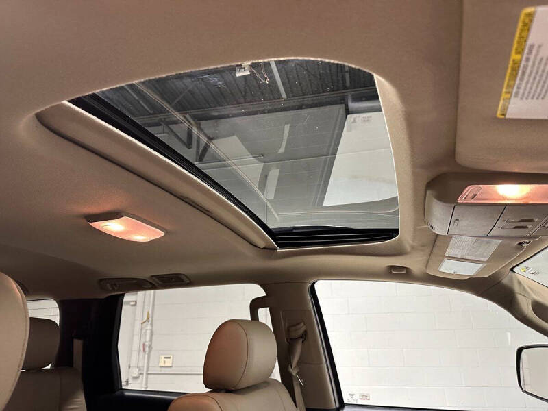 2016 Toyota Sequoia SR5