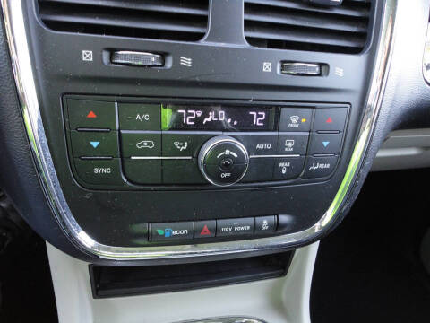 2012 Dodge Grand Caravan Crew