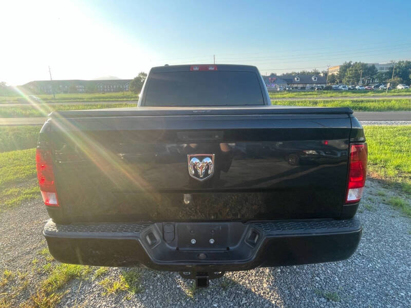 2018 RAM 1500 Express