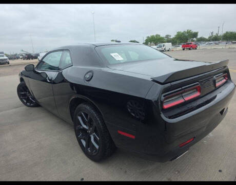 2023 Dodge Challenger SXT