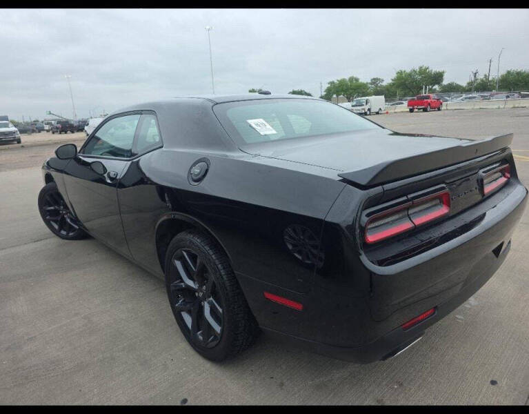 2023 Dodge Challenger SXT