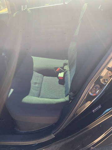 2016 Toyota Prius c Two