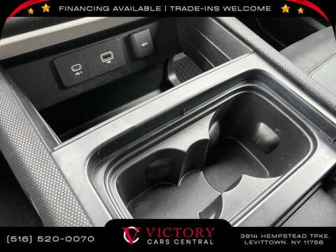 2022 Land Rover Defender 110 X-Dynamic SE