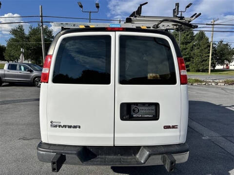 2021 GMC Savana 2500