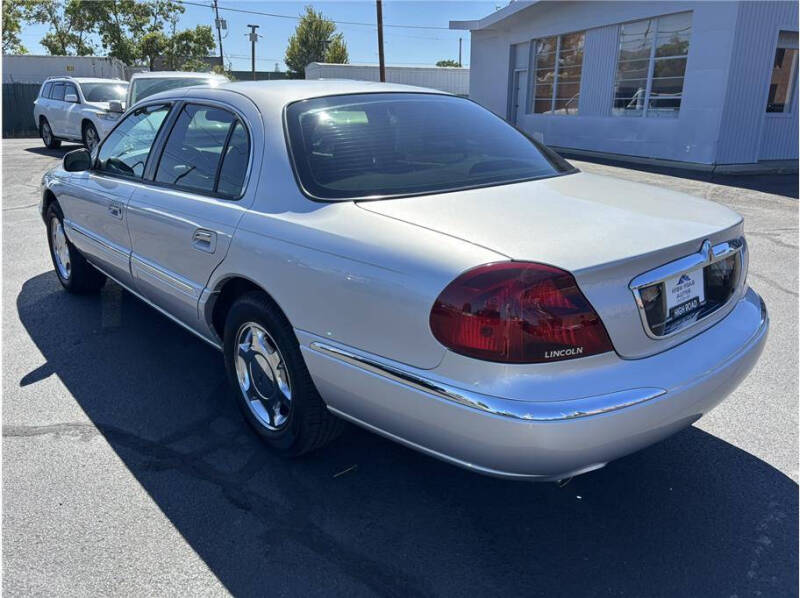 2000 Lincoln Continental