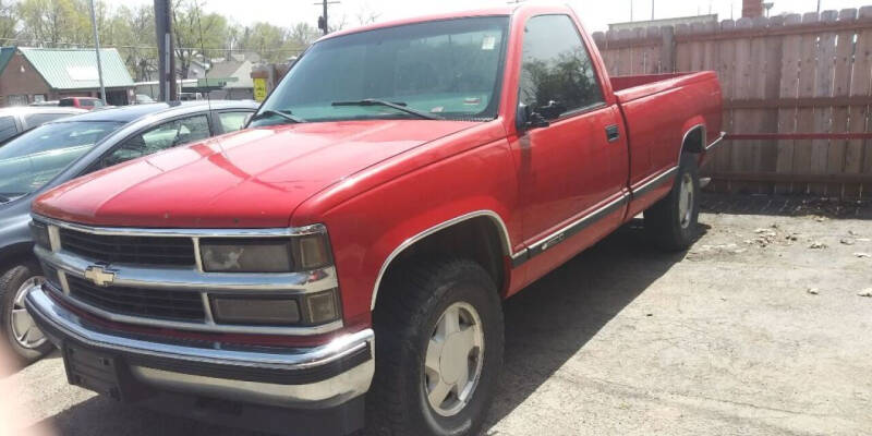 1998 Chevrolet C/K 1500 Series for sale at SMD AUTO SALES LLC in Kansas City MO