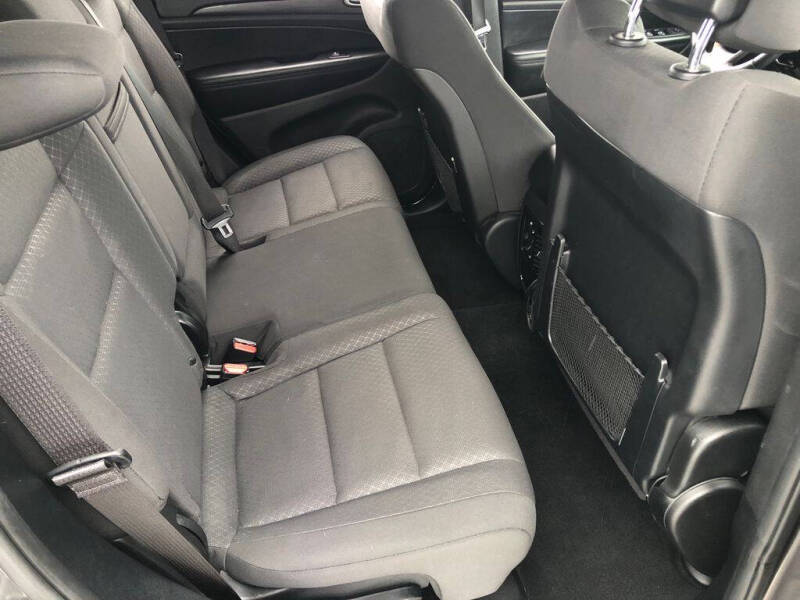 2019 Jeep Grand Cherokee Laredo E