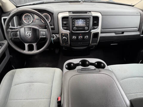 2019 RAM 1500 Classic SLT