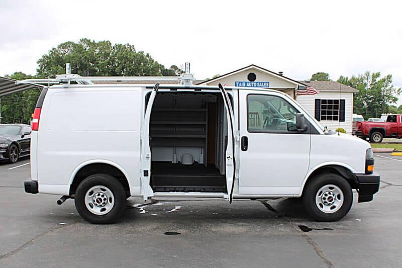 2024 GMC Savana 2500