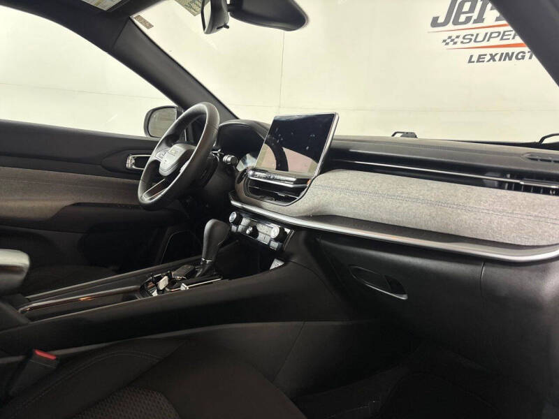 2023 Jeep Compass Sport