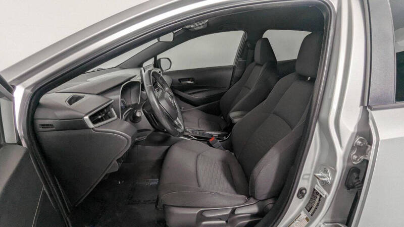 2022 Toyota Corolla Hatchback SE