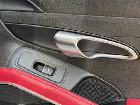 2024 Porsche 718 Cayman