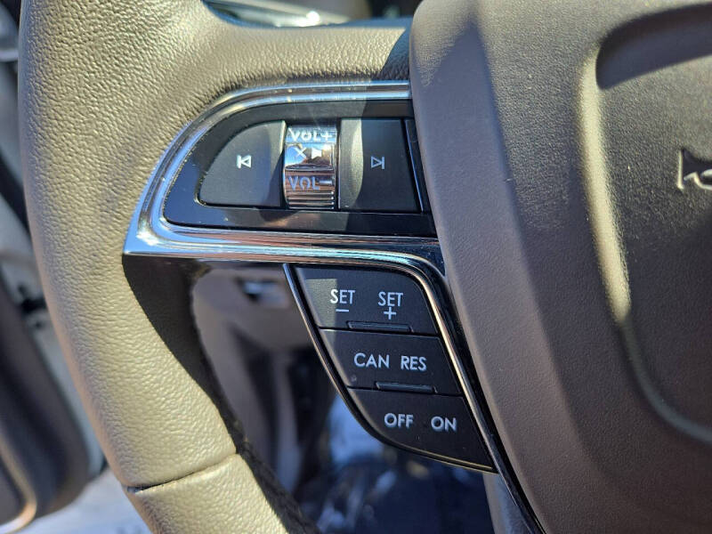 2022 Lincoln Nautilus Standard