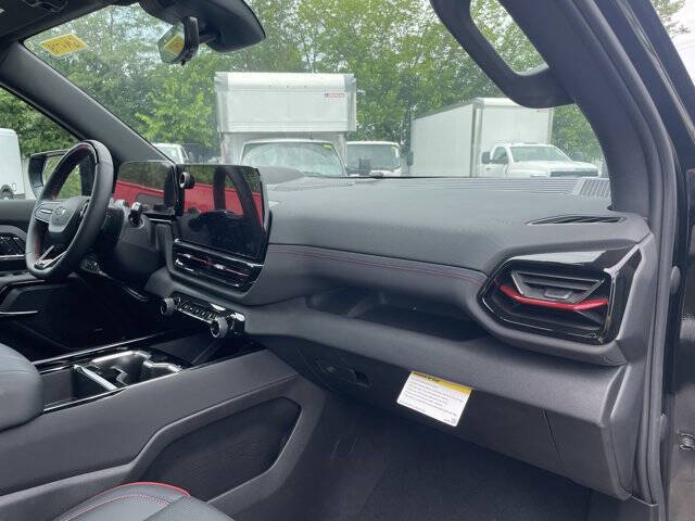 2025 Chevrolet Silverado EV RST