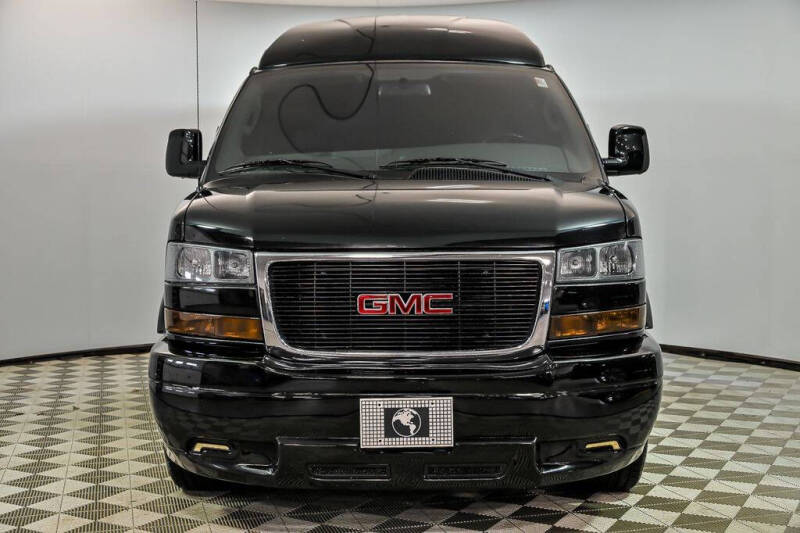 2023 GMC Savana 2500