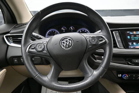 2018 Buick Enclave Essence