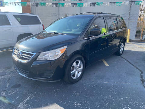 2009 Volkswagen Routan for sale at Butler's Automotive in Henderson KY