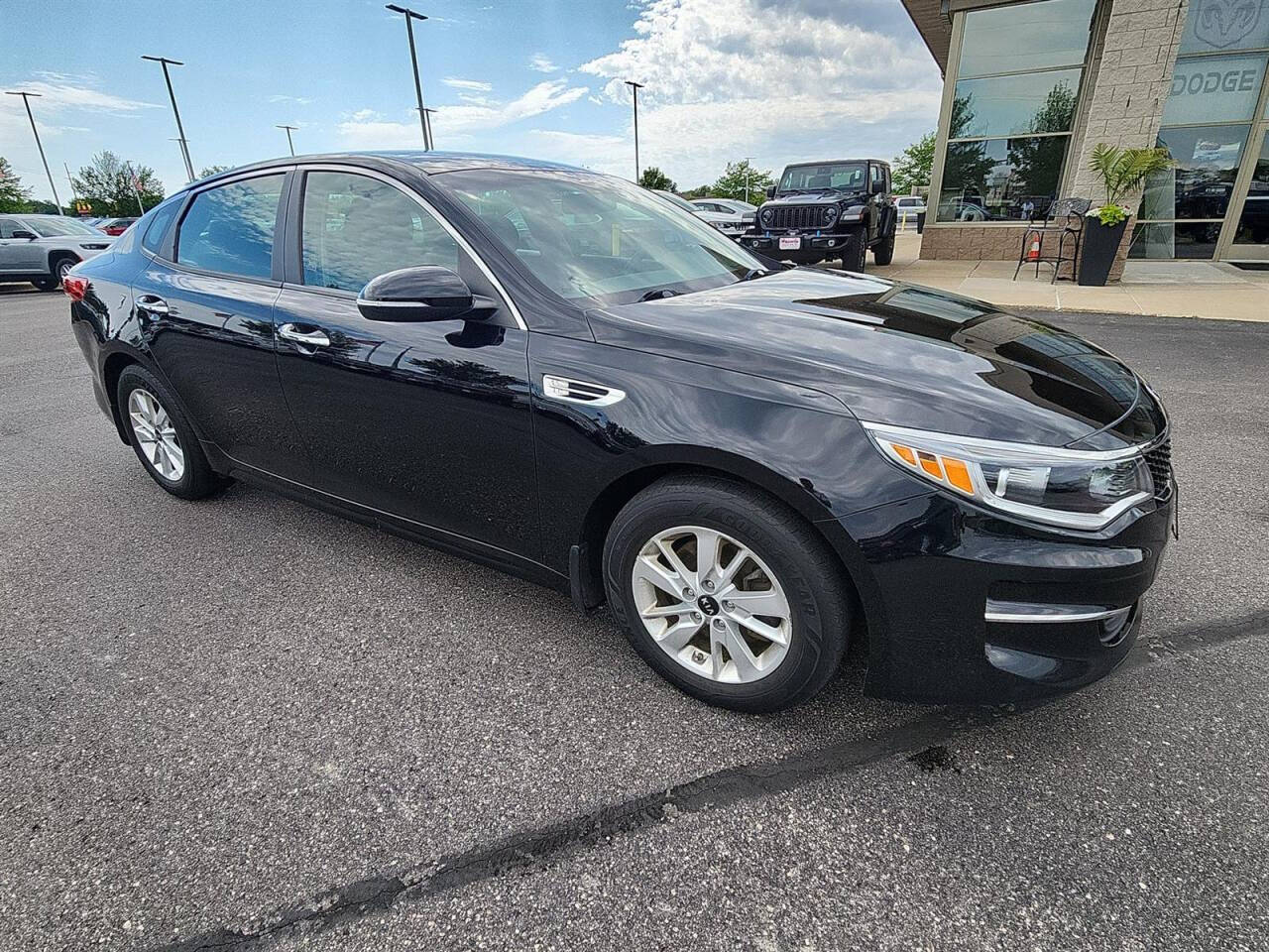 2016 Kia Optima for sale at Victoria Auto Sales in Victoria, MN