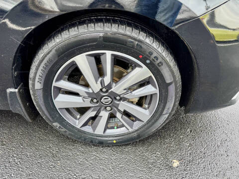 2020 Nissan Versa SV