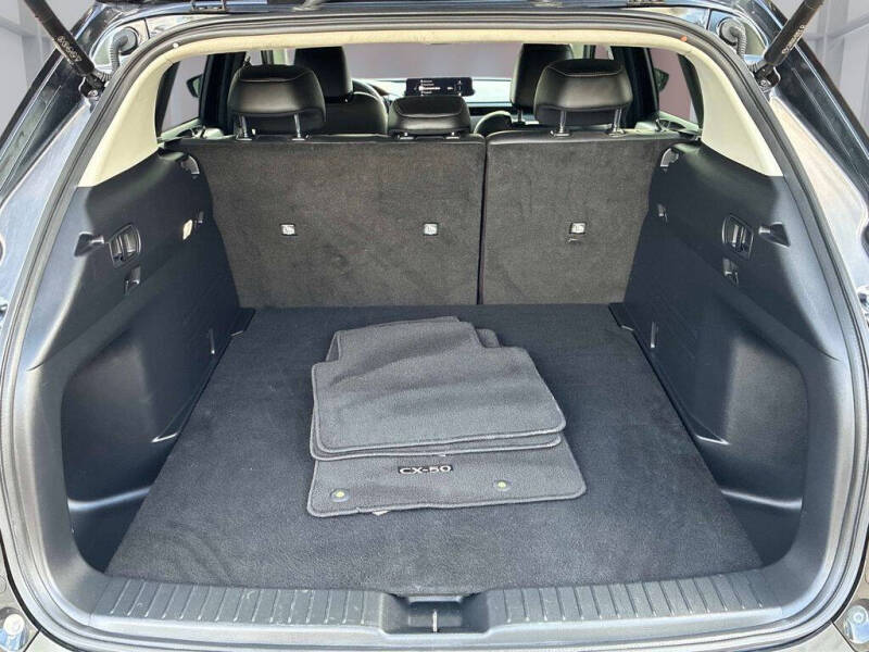 2025 Mazda CX-50 2.5 S Preferred