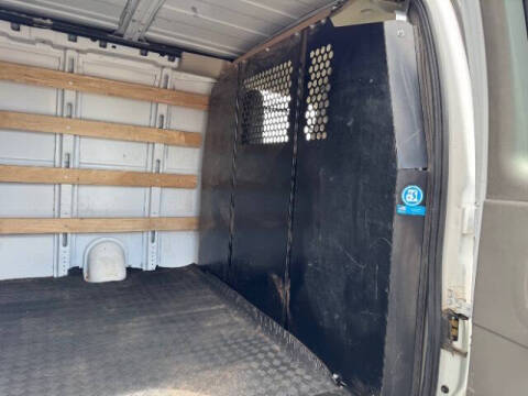 2023 Chevrolet Express 2500