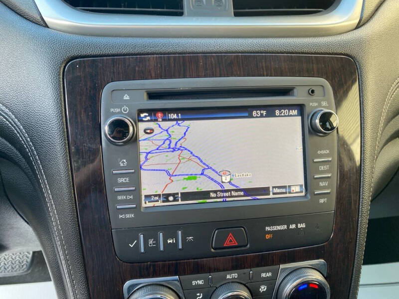 2017 Chevrolet Traverse LT