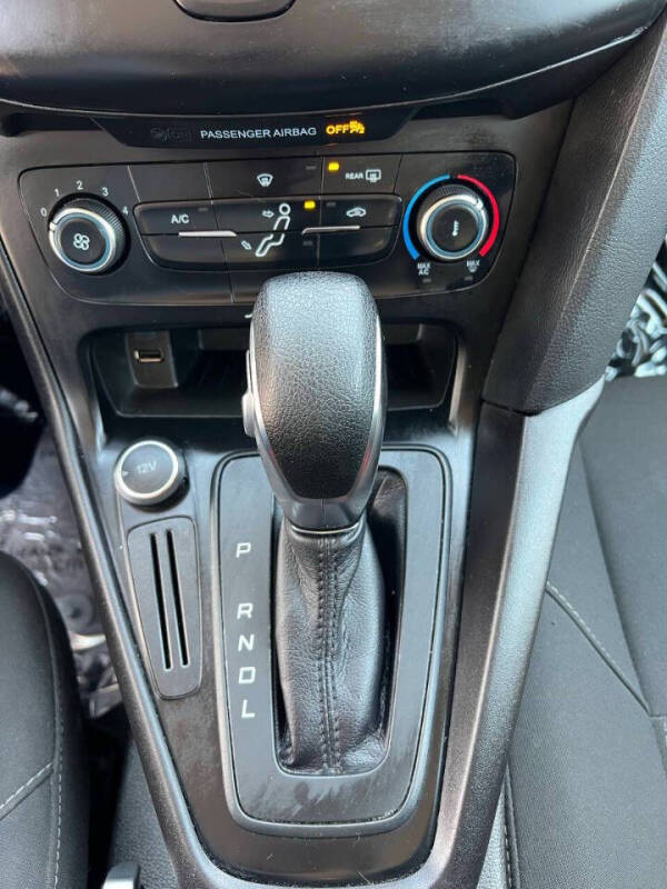 2017 Ford Focus S