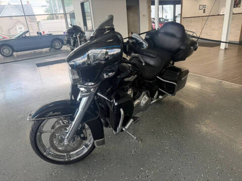 2014 Harley-Davidson FLHTK Electra Glide Ultra Limi