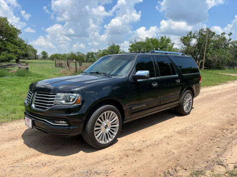 2015 Lincoln Navigator L for sale at TNT Auto in Coldwater KS